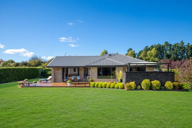 5 Toetoe Lane Redwood Valley_2