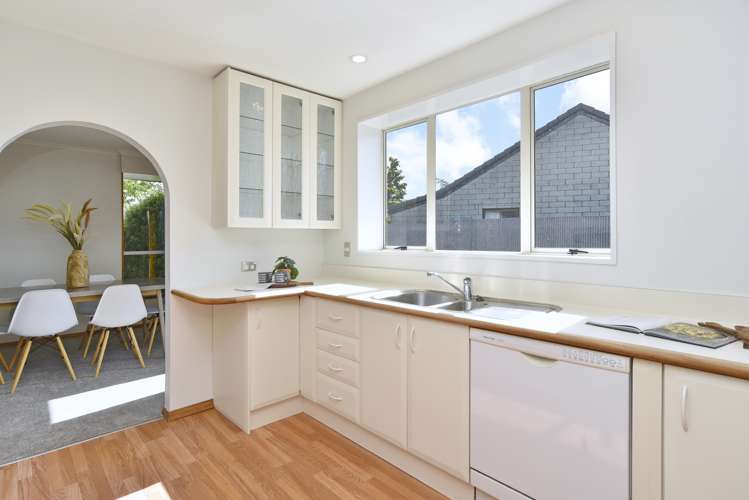 34 Wiremu Street Redwood_4