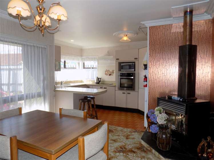 9 Silverton Road Waihi_10