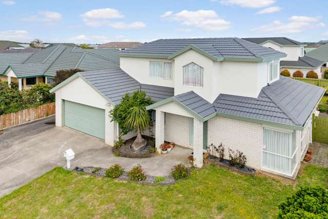 1/19 Ambleside Drive Northpark_2