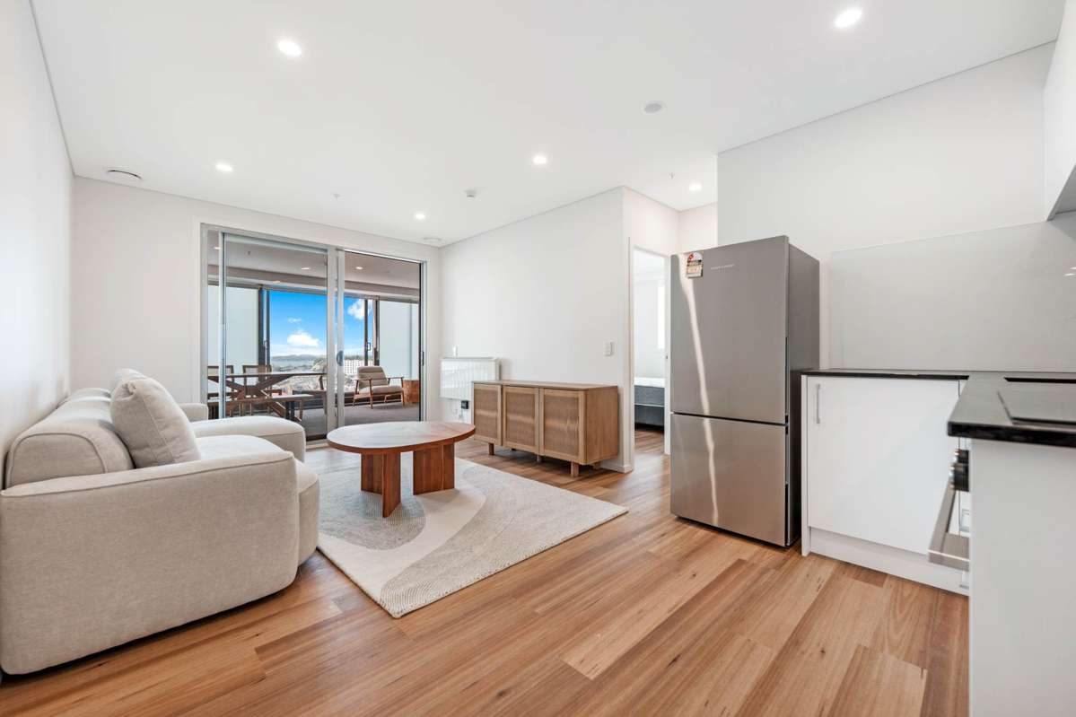 6E/100 Anzac Avenue_2