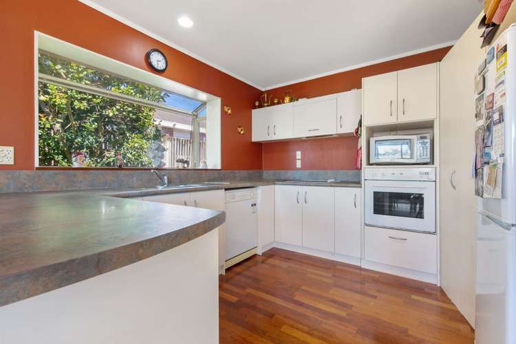 74 Tawavale Street Pukehangi_4