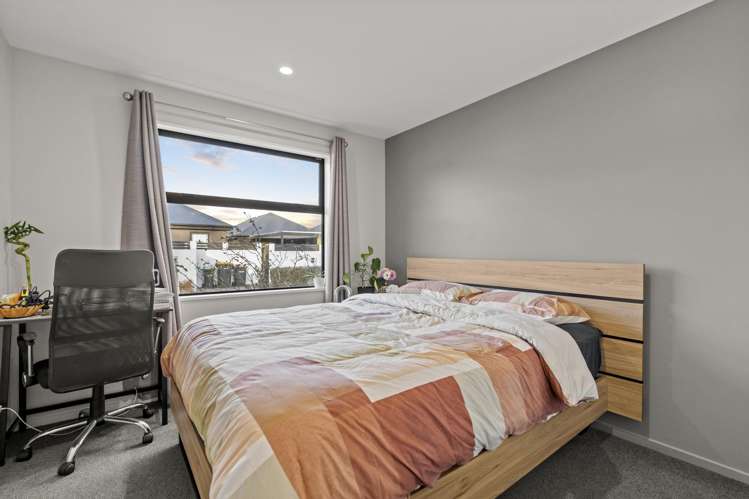 8 Founders Lane Yaldhurst_12