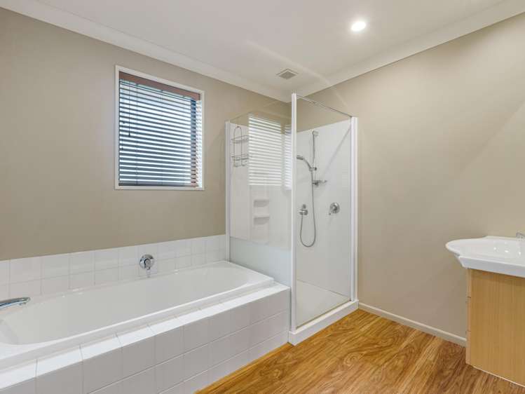 24 Becmead Drive Harewood_27