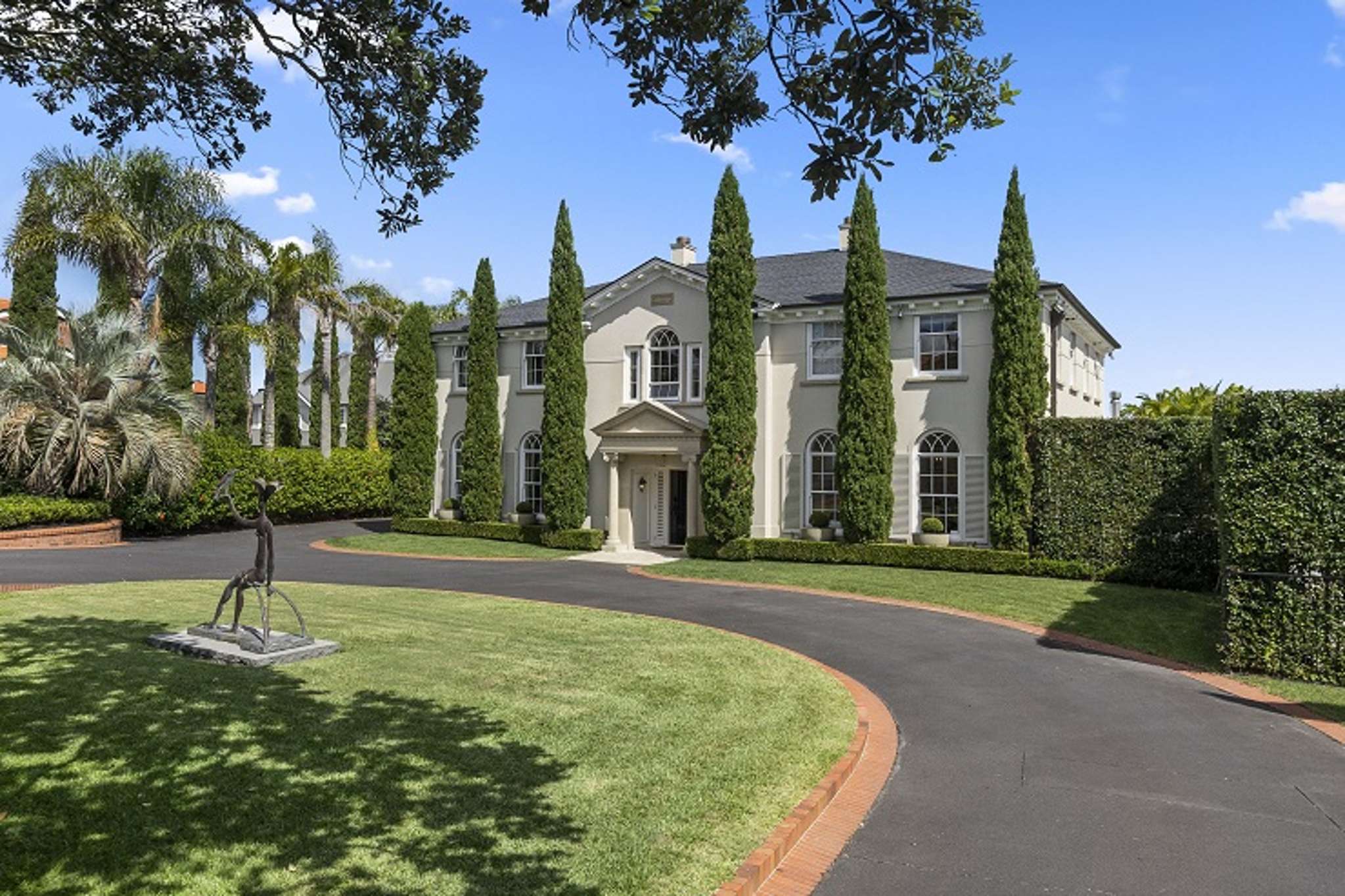 Rich-lister Martyn Reesby puts Remuera mansion on the market for $20m-plus