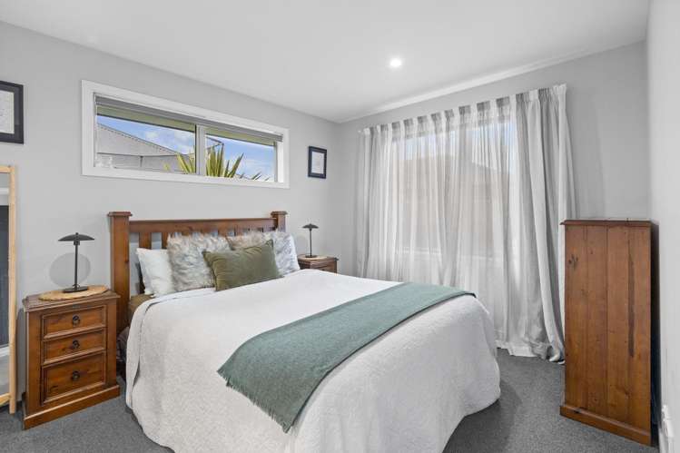 37 Moreton Green Rolleston_11