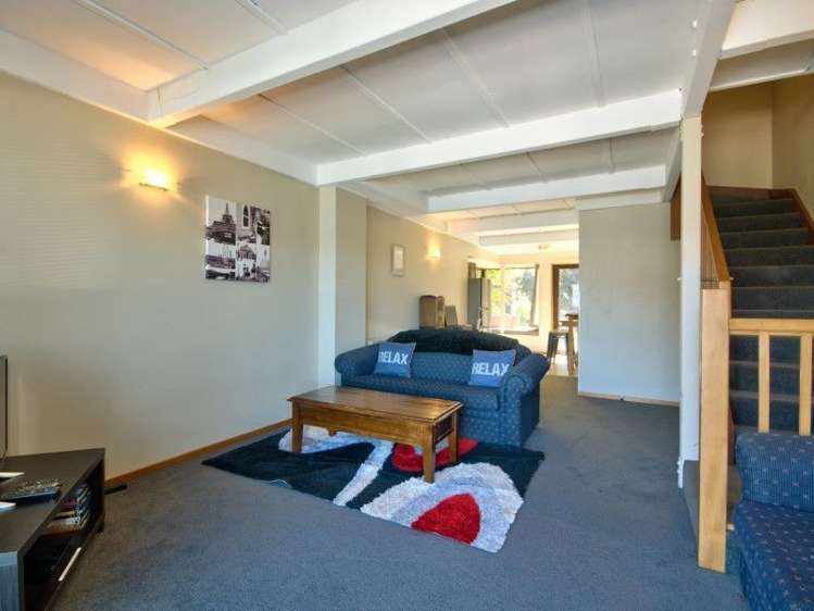 2c Larch Hill Place Queenstown_5