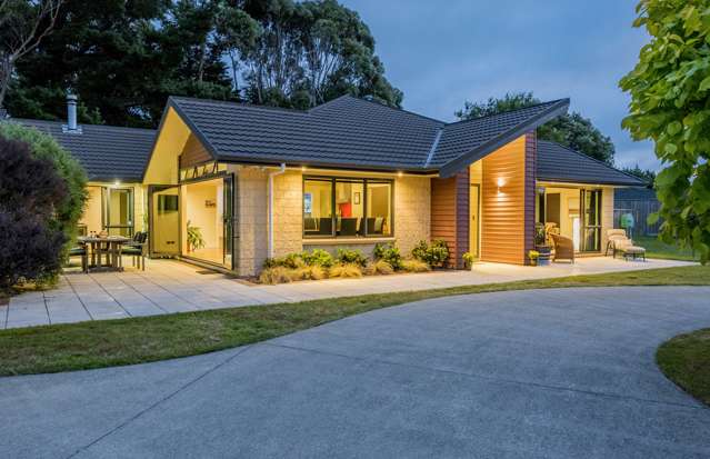 5 Stoneleigh Grove Paraparaumu_1