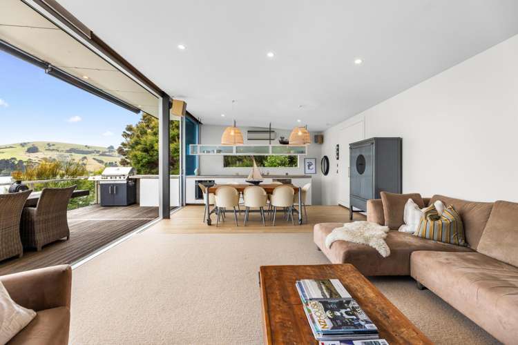 11B Walnut Place Akaroa_9