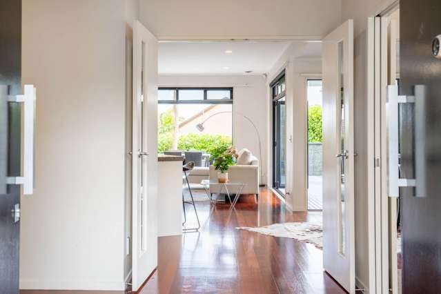 9 Brooke Ridge Rise East Tamaki Heights_2