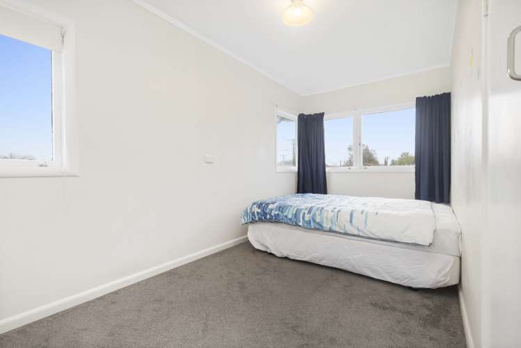 103 Cook Street Hamilton East_11