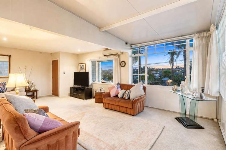 469 Beach Road Murrays Bay_8