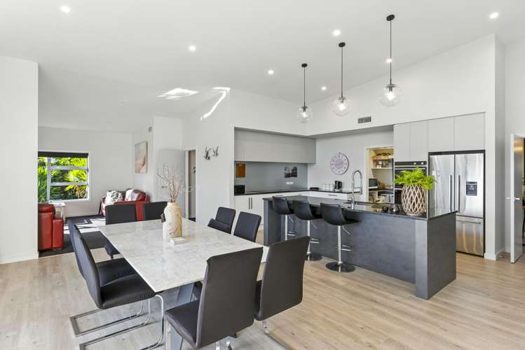 22 Taranui Way Paraparaumu Beach_13