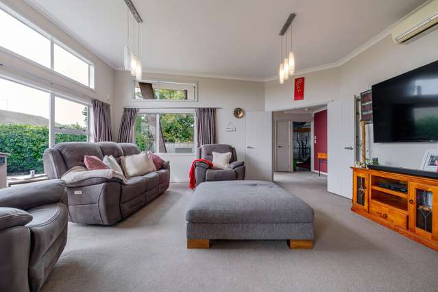 2 Northbrook Court Roslyn_1