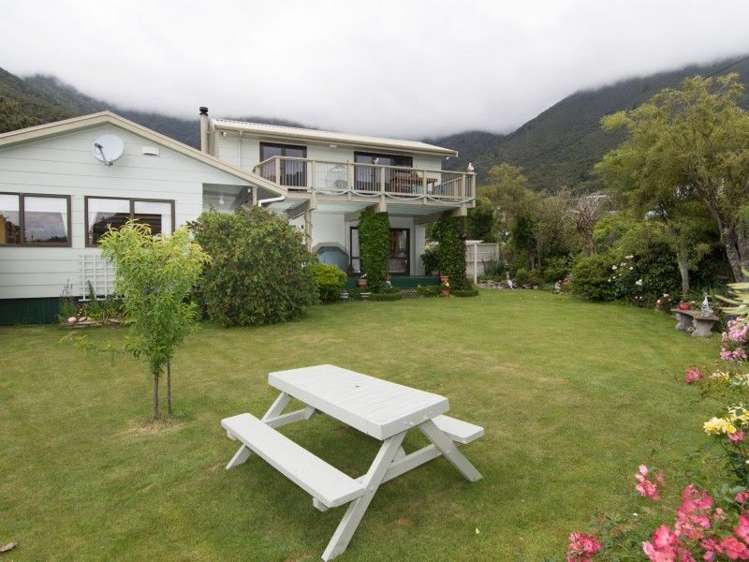 2325 Croisilles-French Pass Road Okiwi Bay_20
