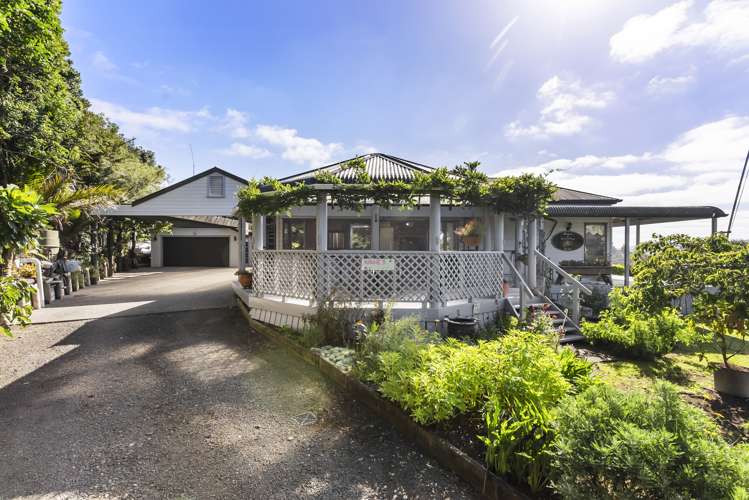 15 Long Road Waitakere_3