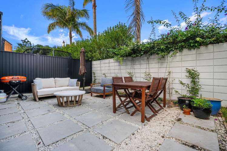 10/20 Fairview Road Mount Eden_15