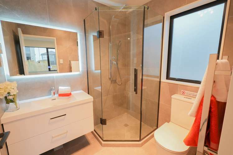 5 Southridge Road Flat Bush_14