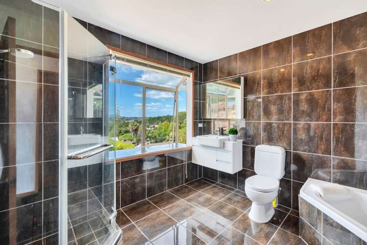 16a Honeysuckle Lane Mairangi Bay_18