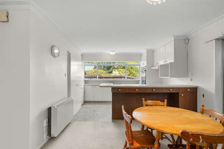 1/5 Cottesmore Close Burnside_3