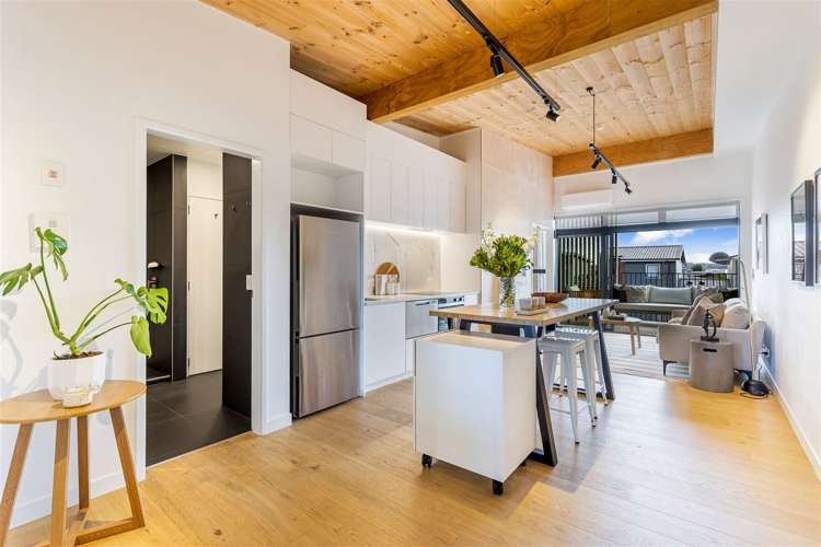 10/165 Hobsonville Point Road Hobsonville_6