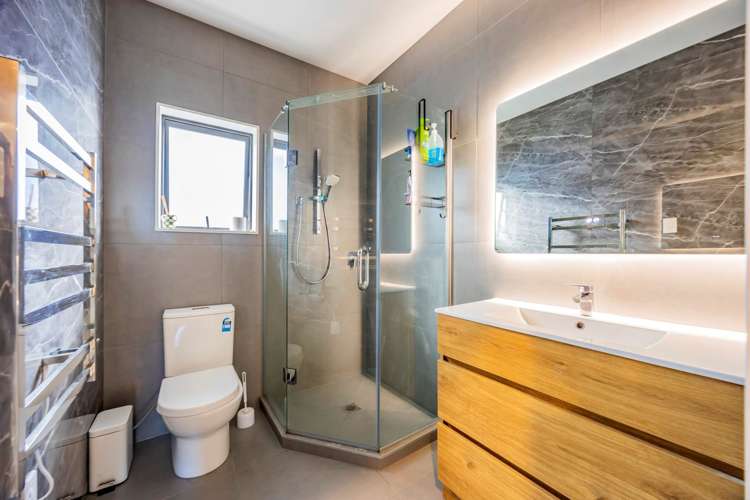 54 Pacific Heights Road Orewa_21