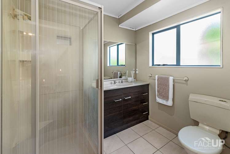 1b Picasso Drive West Harbour_16