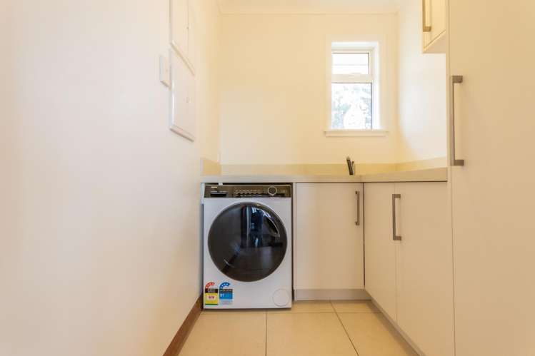 296 Old West Road Turitea_22