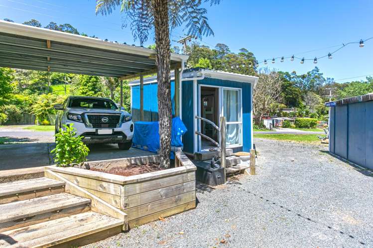 15 Pohue Creek Road Waiomu_21