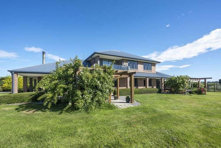 2551 Wards Road Darfield_20