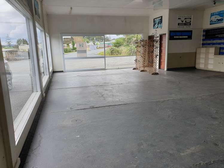 198 Hurndall Street Maungaturoto_9