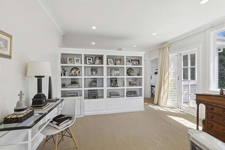 31 Kiriwai Road Paremata_9