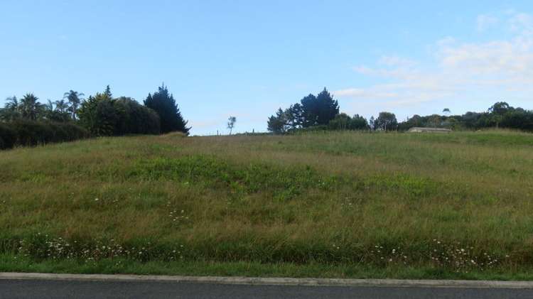 6 Pekama Drive Cable Bay_2