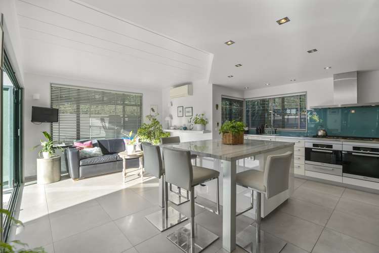 56a Wairoa Road Narrow Neck_6