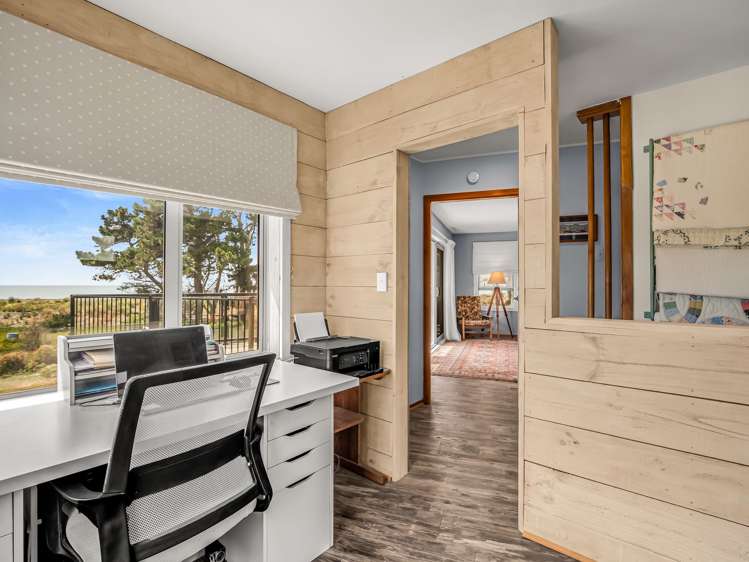 47 Chamberlain Avenue Amberley_26