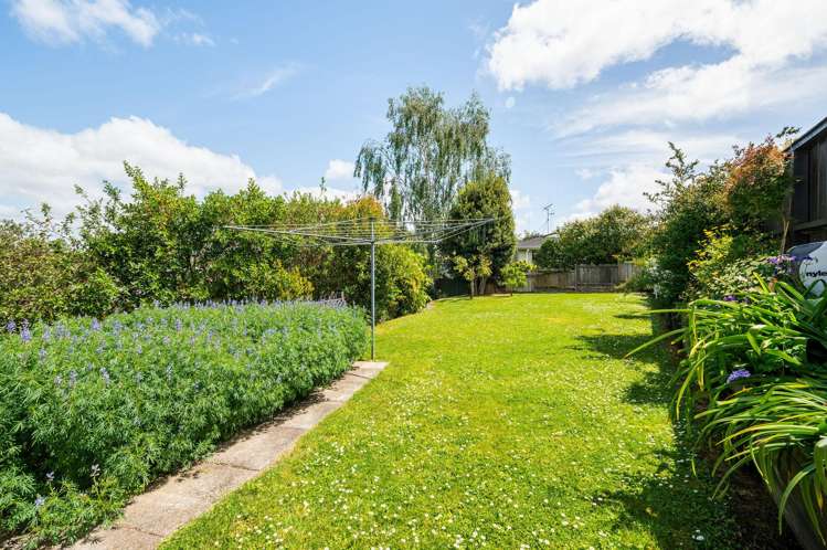 11 Mountbatten Place Dinsdale_19