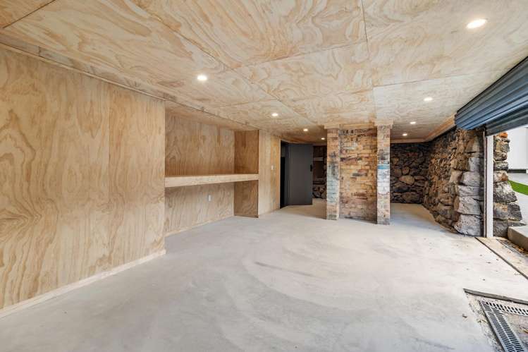 18 Pine Street Mount Eden_18