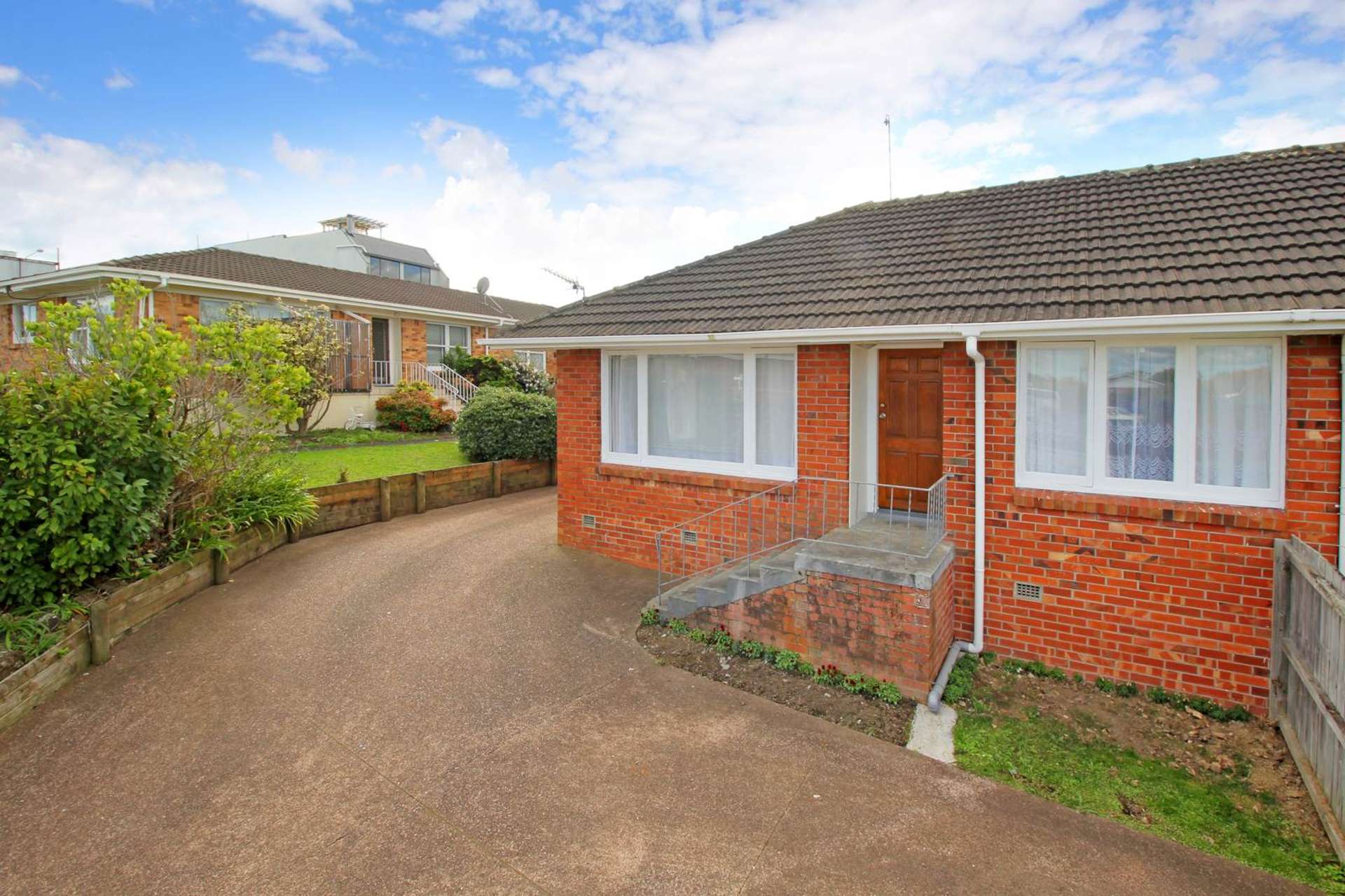 2/122 Lake Road Belmont_0