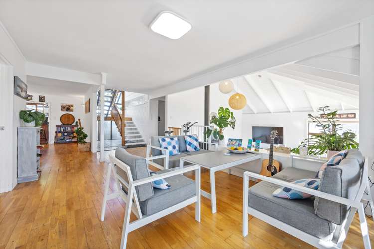 1126 Whangaparaoa Road Tindalls Beach_7