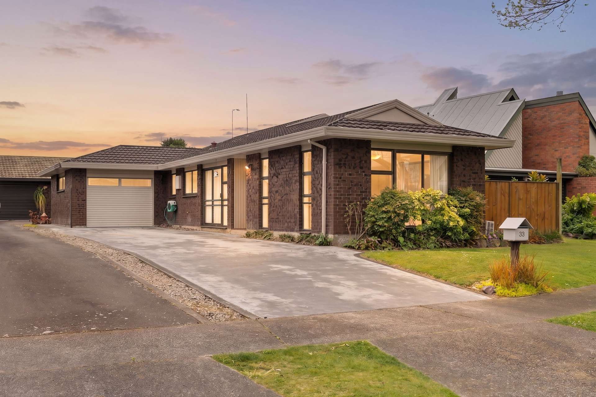 33 Aintree Crescent Awapuni_0
