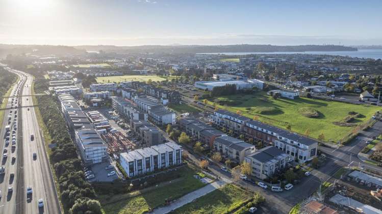 Lot 2/20 Falcon Crescent Hobsonville_32