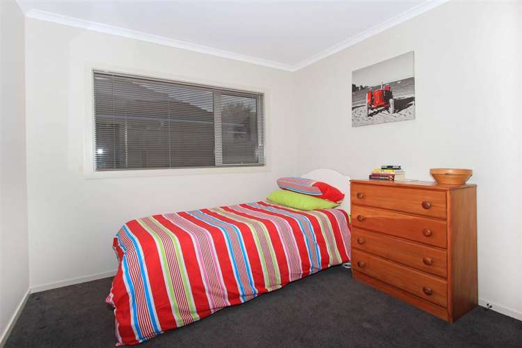 2 Colson Street Avalon_8