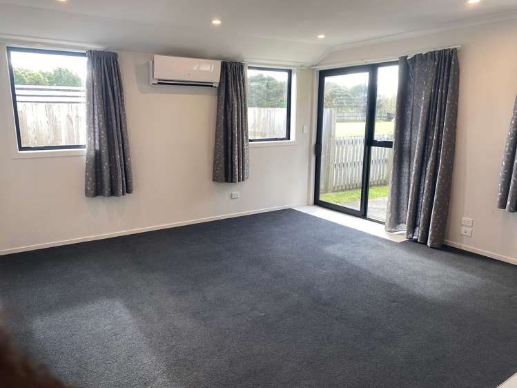 8b Mistry Place Harrowfield_4