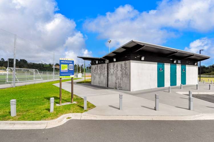 4 Karengo Street Long Bay_4