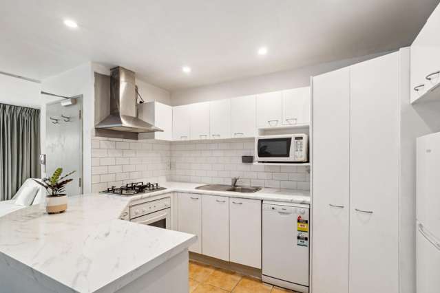 43/159 Gorge Road Queenstown_4