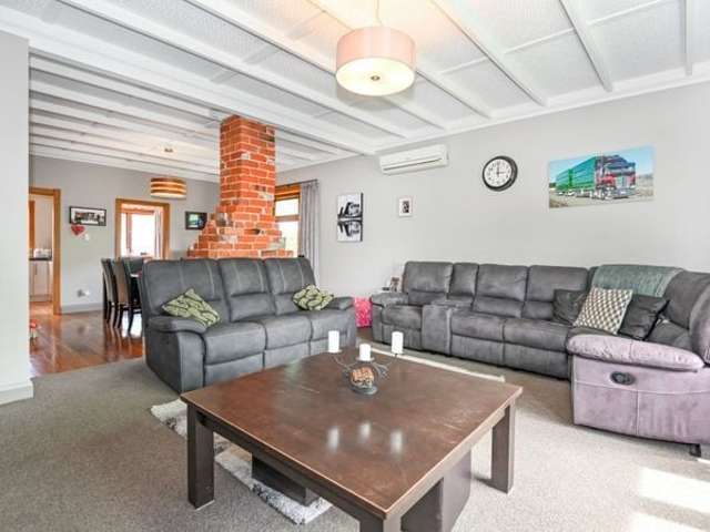 305 Grays Road Saint Leonards_1