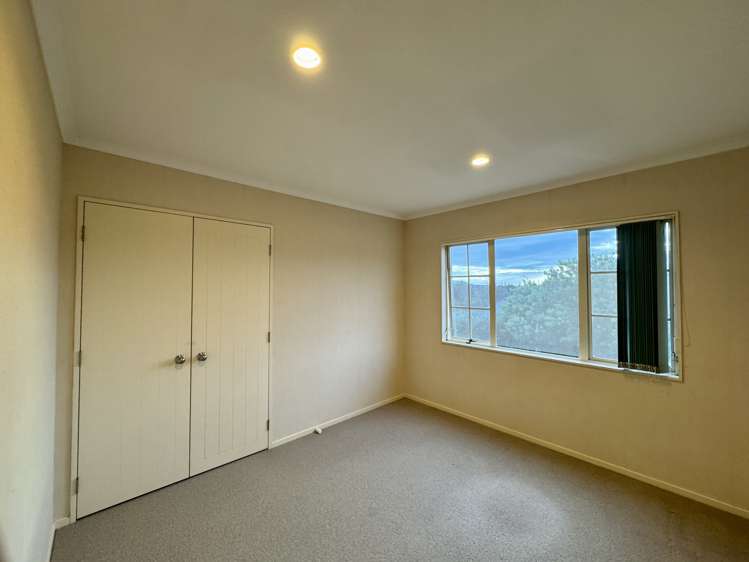 24 Lissleton Drive East Tamaki_8