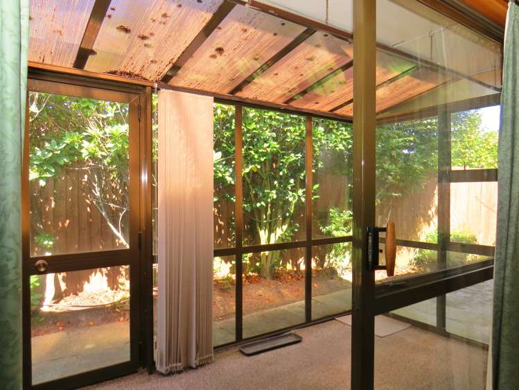 24 Peebles Drive Hei Hei_8