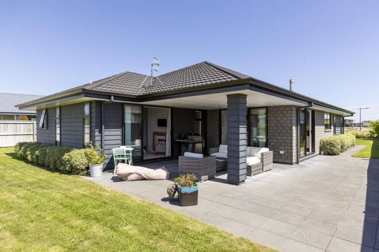 11 Tuhua Close Wharewaka_12