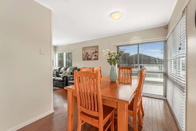 13 Cheviot Street Woodhill_4